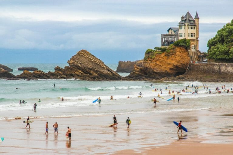 Découvrir notre Guide du Surf en France